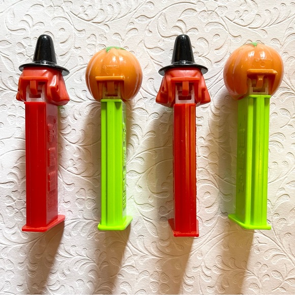 VTG Lot Of 4 Pez Containers - Witch & Jack-O-Lantern - Picture 5 of 5